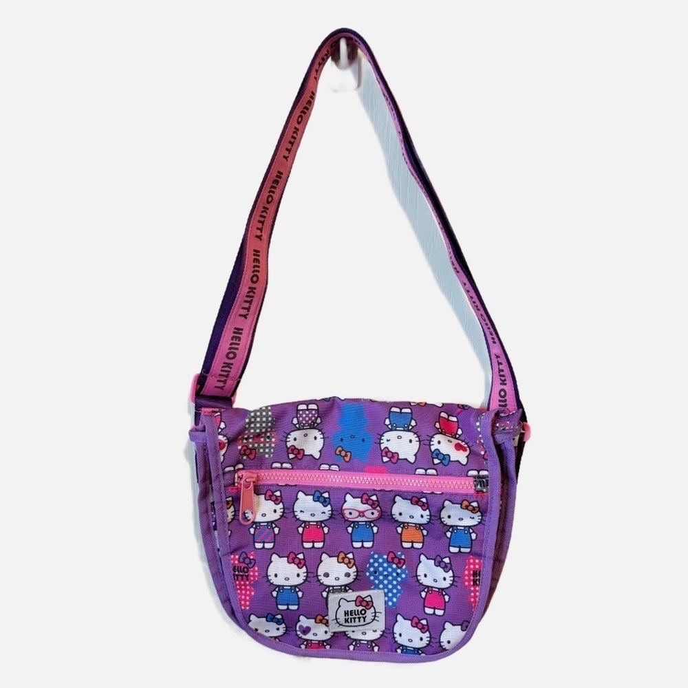Hello Kitty Sanrio Adjustable Crossbody Purse
Bag